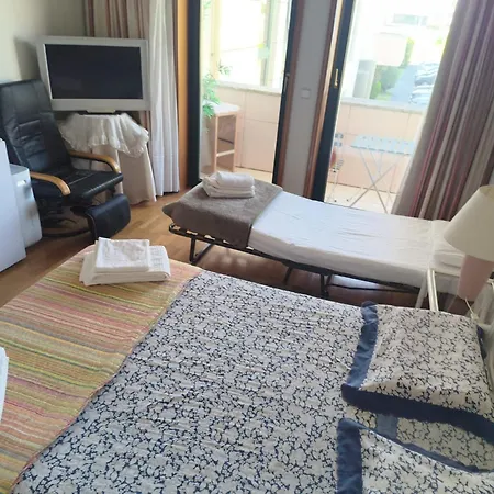 Caminhada Guest * منديلو